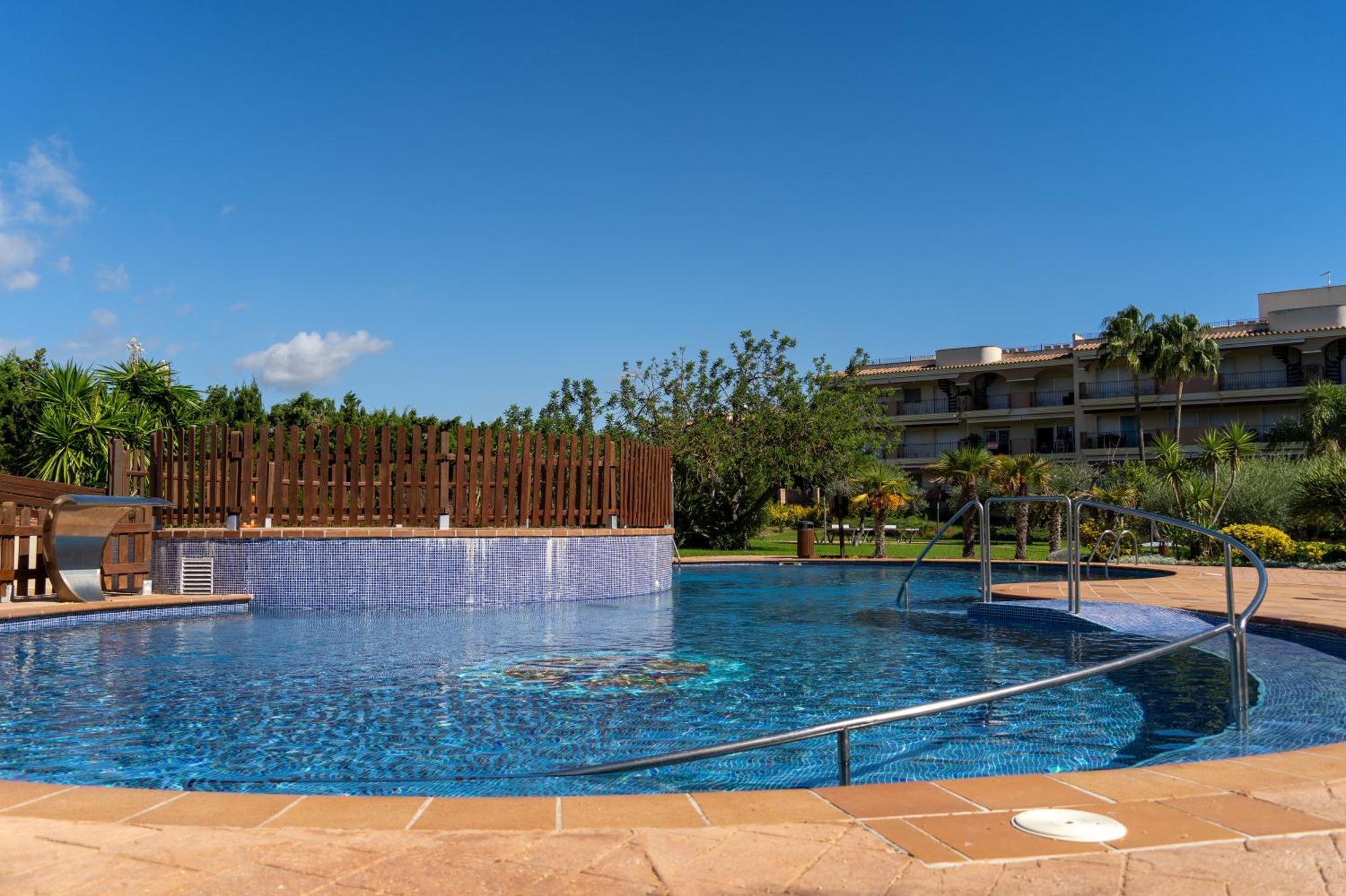 Golden Beach Apartamentos Sant Carlos de la Ràpita Dış mekan fotoğraf