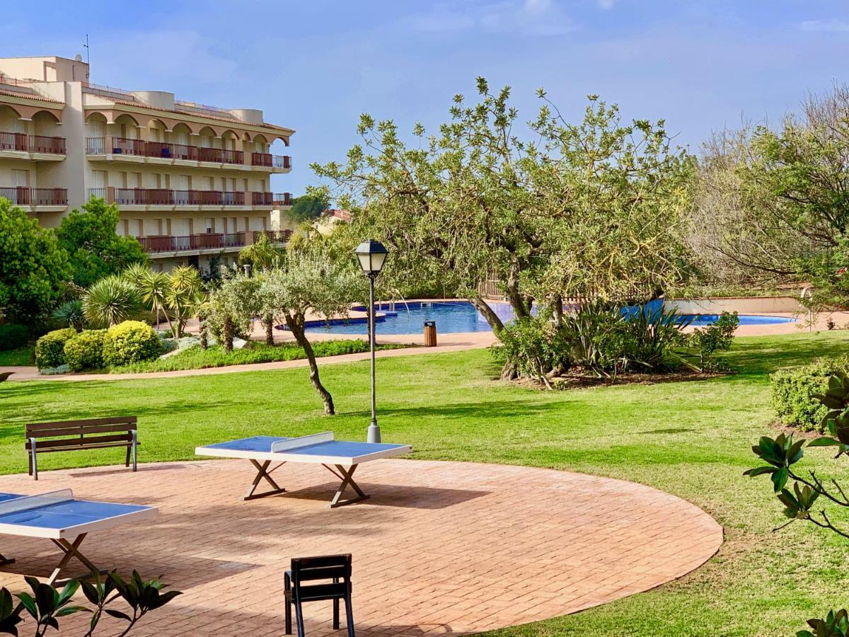 Golden Beach Apartamentos Sant Carlos de la Ràpita Dış mekan fotoğraf